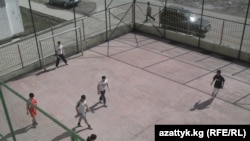 "Себат" лицейинин окуучулары