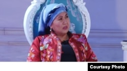 Замира Сатыбалдиева (долбоордогу кайнене)