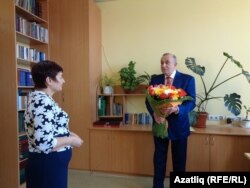 Удмуртия республикасы башлыгы Александр Соловьев һәм мөхәррир Рәмзия Габбасова