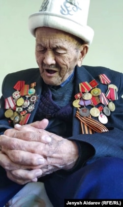 Ветеран войны Ашыр Рахматов.