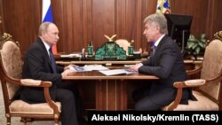 Leonid Mikhelson la o întîlnire la Moscova cu președintele Putin, februarie 2019