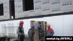 Орусиядагы кыргыз мигранттары. Сахалин, 2013-жыл.