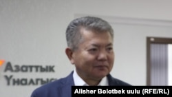 Аликбек Жекшенкулов.