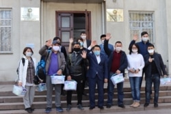 Коронавирус көп катталган облустарга жөнөгөн доктурлардын экинчи бригадасы. 30.03.2020