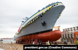 Corveta ucraineană Hatman Ivan Mazepa în ziua lansării sale la Istanbul, în octombrie 2022.