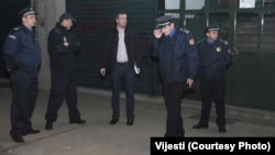Policija na mjestu na kojem je napadnuta Olivera Lakić, FOTO: VIJESTI