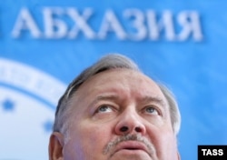 Константин Затулин