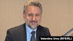 Marius Lazurcă, în vârstă de 54 de ani, a fost ambasador al României în zece state.