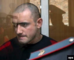 Нурпаша Кулаєв під час оголошення вироку, 2006 рік