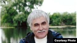 Рөстәм Сәрвәров