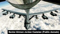 საილუსტრაციო ფოტო. ამერიკული ბომბდამშენი B-52 