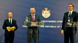 Vladimir Bilčik, lider Evropske narodne partije u Evropskom parlamentu Manfred Veber (u sredini) i predsednik Srbije Aleksandar Vučić. Susret, 2. decembra 2019. u Beogradu.