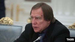 Сергей Ролдугин.