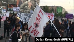 Demonstrantima su se pridružili radnici IMT-a