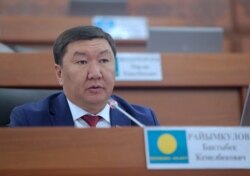 Бактыбек Райымкулов.