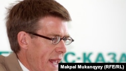 Хју Вилијамсон