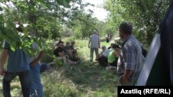 Кырымтатарлар каршылык күрсәтә