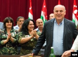 ასლან ბჟანია