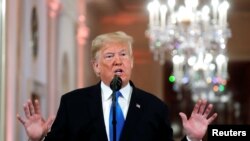 Дональд Трамп Ак үйдөгү басма сөз жыйында. 7-ноябрь, 2018-жыл.
