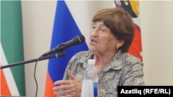 Гөлфәния Җәлалова