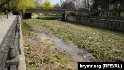 Aqmescitte Salğır yatağı. Aprelniñ 1-i 2017 senesi