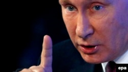 Putin said it was "possible but inexpedient" to move Russia's presidential election from 2018 to 2017.