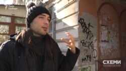 Краєзнавець Дмитро Шаматажи погодився провести екскурсію вулицею Пушкінська для журналістів