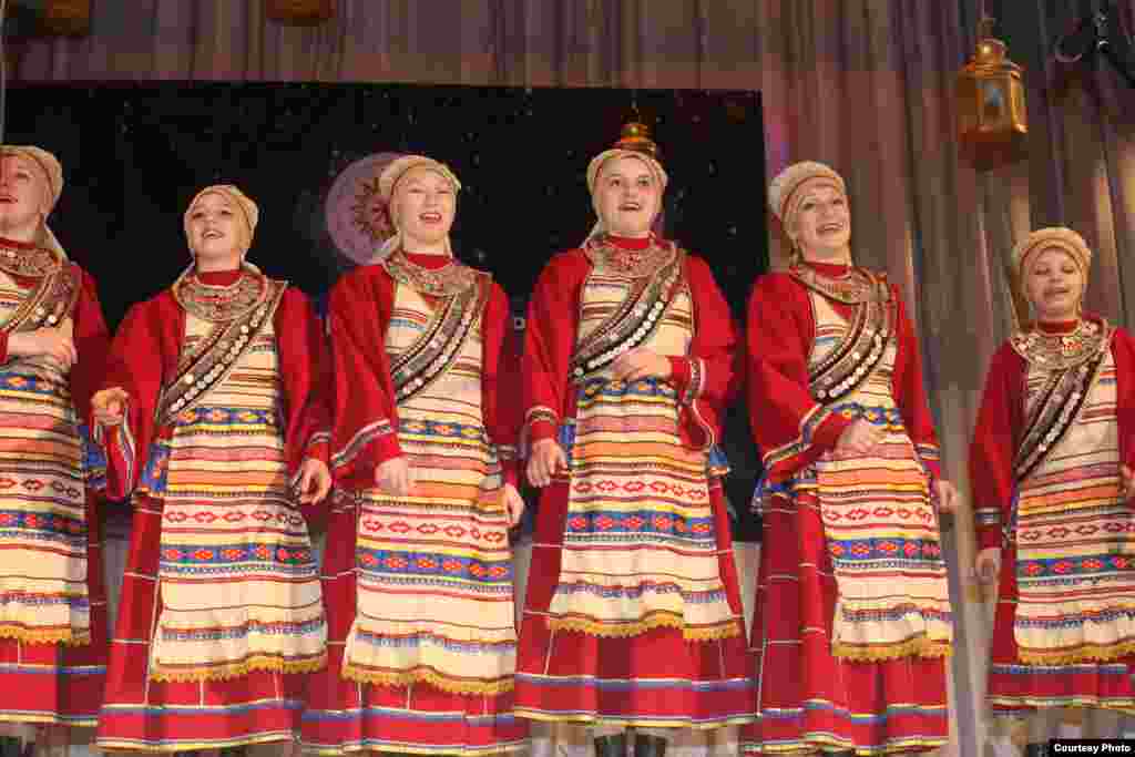 Гран-при яулаучылар - Башкорстанның Бакалы районыннан "Сандугач" ансамбле