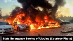 Makina digjen si pasojë e sulmit rus në rajonin e Kievit, Ukrainë, 20 shtator 2025