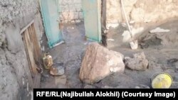 په میدان وردګ کې د سېلاب له امله د اوښتو زیانونو انځور