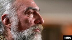 پرويز مشکاتيان، از آهنگسازان برجسته و سنتورنوازان صاحب سبک ايران بود.