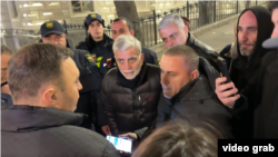 პარლამენტის მიმდებარე ტერიტორია.