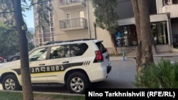 კორპუსის მიმდებარე ტერიტორია. 4 ოქტომბერი, 2025 წელი