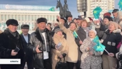 Үнсіз гүл қою, ұстау және айыппұл. Қазақстанда тәуелсіздік күні қалай өтті?