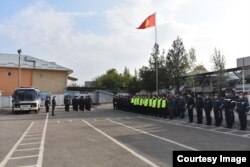 Сотрудники Ошской областной милиции.