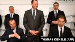 Nënshkrimi i marrëveshjeve mes Kosovës e Serbisë në Mynih të Gjermanisë.