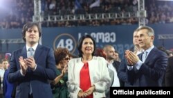 ირაკლი კობახიძე, სალომე ზურაბიშვილი და ბიძინა ივანიშვილი 2018 წელს, საპრეზიდენტო არჩევნების პერიოდში