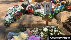 Могила Алисы Кочетковой