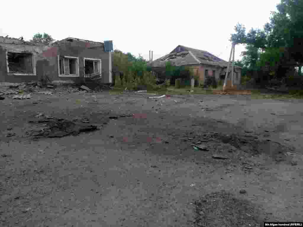 Ukraine -- Novosvitlivka after fightins, Novosvitlivka, Lugansk Region, 19AUG2014