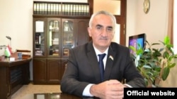 Акси Ёдгор Файзов аз саҳифаи http://badakhshon.tj/