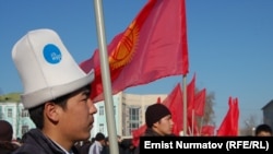 Оппозиция митингинен, Ош, 1-март, 2012.