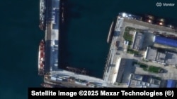 До атаки. Причал и две подводные лодки KILO, Новороссийск, РФ, 11 декабря 2025 года