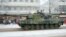 Танк "Леопард 2А4" финской армии на параде по случаю Дня независимости в Хельсинки