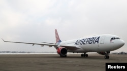 Авион на Ер Србија.