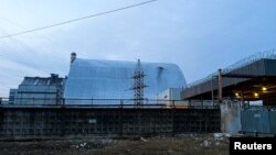 Саркофаг на Чернобыльской АЭС после атаки дрона, 14 февраля 2025 года