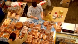 Aşgabatda çörek gytçylygy duýulýar