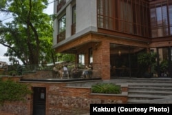 სასტუმრო ბარნოვის ქუჩის N 10-ში, რომელიც “თრიფელ ეიმ” 2018 წელს ააშენა. ფოტო: "კაქტუსი"