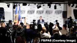 მოლდოვის „მოქმედების და სოლიდარობის პარტიის“ თავმჯდომარე იგორ გროსუ კიშინიოვში, პრესკონფერენციაზე. 2025 წლის 28 სექტემბერი