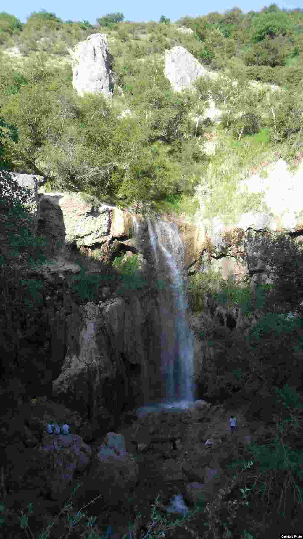 Арстанбаптагы кичи шаркыратма.