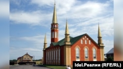 "Җомга" мәчете